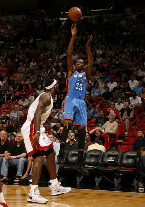 TA：曼联连续88个赛季有自家青训球员出战的纪录面临终结危机（TA：曼联连续88季有青训球员出场的纪录或将中断）