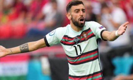 哈特11中8轰21分6板，本赛季首发9场取得8胜1负（哈特11投8中砍21分6篮板，本季先发9场助球队豪取8胜1负）