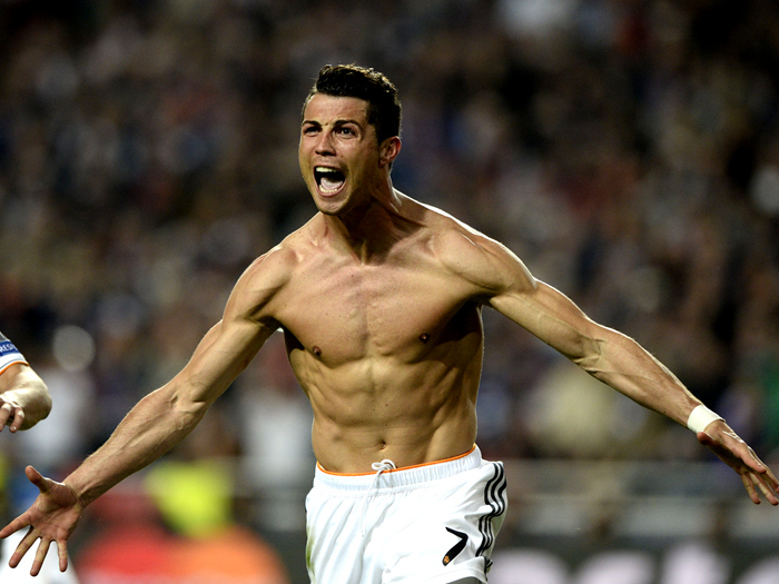 美媒：国际足联对C罗的禁赛处罚可能在世界杯抽签结束后公布（美媒称国际足联或在世界杯抽签后公布C罗禁赛决定）