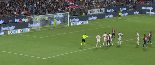 托普穆勒：巴萨各个位置都很强，弗里克是德国足球的一名大使（托普穆勒：巴萨全线实力雄厚，弗里克堪称德国足球大使）