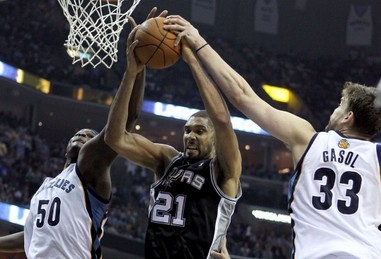 官方：前流浪者主帅克莱门特执教诺维奇，双方签约至2029年（诺维奇官宣克莱门特上任，前流浪者主帅签约至2029年）