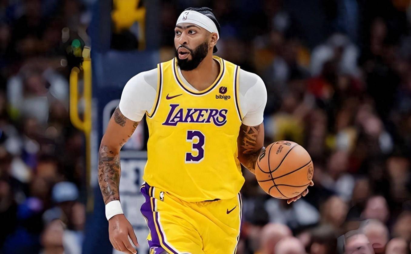 12月11日NBA杯看点：雷霆冲击16连胜，湖人马刺强强对话（12月11日NBA杯前瞻：雷霆剑指16连胜，湖人马刺上演强强对决）